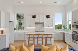 1362 E Crosby Rd, Carrollton, TX 75006 - Photo 7