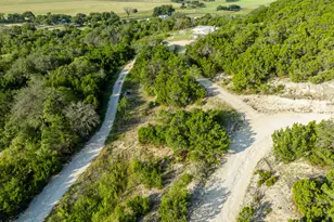 106 Bronstad St, Cranfills Gap, TX 76637 - Photo 31