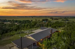 106 Bronstad St, Cranfills Gap, TX 76637 - Photo 7