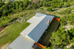 106 Bronstad St, Cranfills Gap, TX 76637 - Photo 29