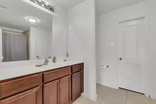 1911 Pilot Point Way, Princeton, TX 75407 - Photo 17