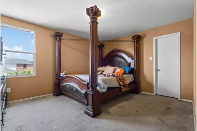 1034 Hollow Oak Road, Lancaster, TX 75134 - Photo 25