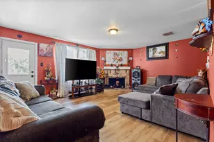 1034 Hollow Oak Rd, Lancaster, TX 75134 - Photo 9