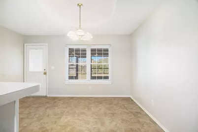 2705 Briarwood Drive, Paris, TX 75460 - Photo 9