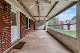 2705 Briarwood Dr, Paris, TX 75460 - Photo 17