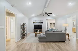 2705 Briarwood Dr, Paris, TX 75460 - Photo 5