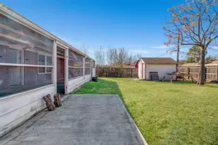 2705 Briarwood Dr, Paris, TX 75460 - Photo 3