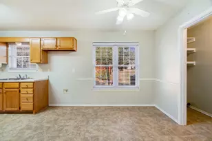 2705 Briarwood Dr, Paris, TX 75460 - Photo 9