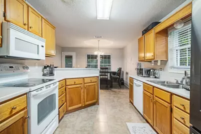 2705 Briarwood Drive, Paris, TX 75460 - Photo 5