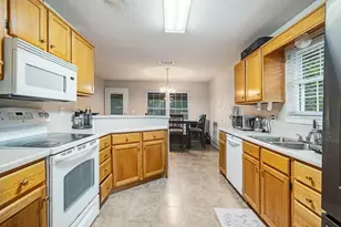 2705 Briarwood Dr, Paris, TX 75460 - Photo 5