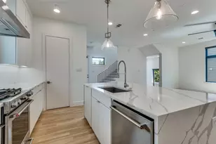 2703 Kimsey Dr, Dallas, TX 75235 - Photo 11