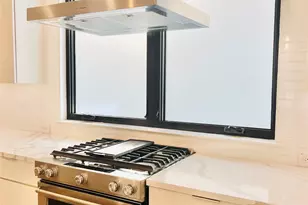 2703 Kimsey Dr, Dallas, TX 75235 - Photo 33