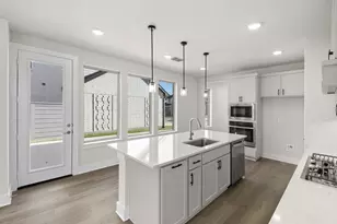 1117 Amaryllis Ln, Little Elm, TX 76227 - Photo 7