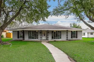 1014 Westlake Dr, DeSoto, TX 75115 - Photo 1