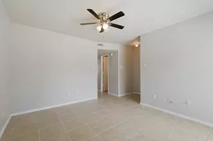 8005 Rothington Rd, Dallas, TX 75227 - Photo 7