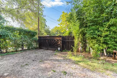 548 Elston Drive, Dallas, TX 75232 - Photo 17