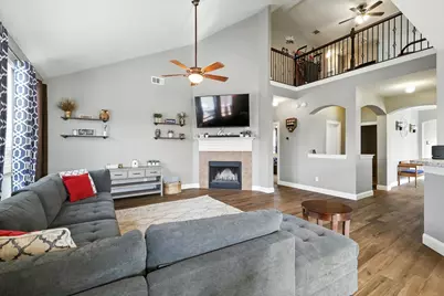 2112 Del Mar Court, Denton, TX 76210 - Photo 3