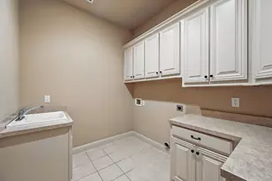 4405 Garden Dr, Arlington, TX 76001 - Photo 11