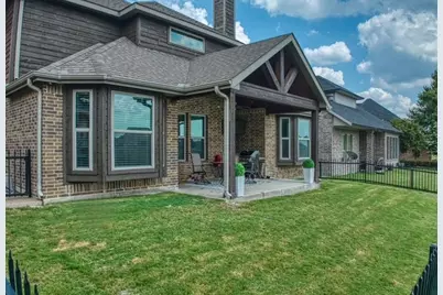 1709 Carnoustie Drive, Ennis, TX 75119 - Photo 3