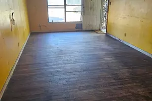 4605 Haas Dr, Dallas, TX 75216 - Photo 3