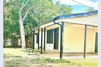 806 E Beth Street, Whitney, TX 76692 - Photo 3