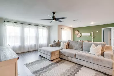 616 Mayfield Drive, Cleburne, TX 76031 - Photo 9