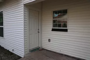 818 E Palestine St, Mexia, TX 76667 - Photo 11