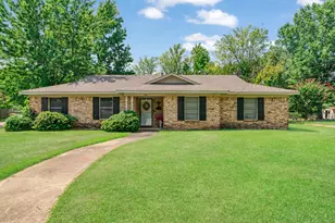 540 26th St SE, Paris, TX 75460 - Photo 1