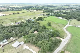 1255 Co Rd 330, Rainbow, TX 76077 - Photo 17