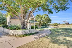 363 Balcones Dr, Fort Worth, TX 76108 - Photo 11