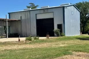 7662 Co Rd 301, Terrell, TX 75160 - Photo 1