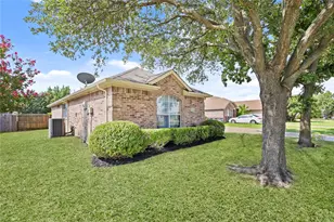 3206 Creekside Dr, Sachse, TX 75048 - Photo 3