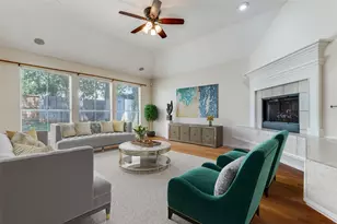 2201 Vista Ct, Corinth, TX 76210 - Photo 3