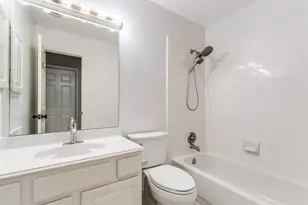 2201 Vista Ct, Corinth, TX 76210 - Photo 29