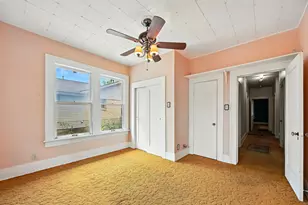 1042 N Clinton Ave, Dallas, TX 75208 - Photo 25