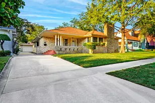 1114 W Walker St, Denison, TX 75020 - Photo 1