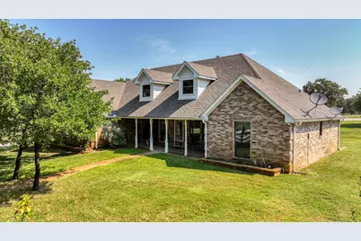 142 Bishop Drive, Weatherford, TX 76088 - Photo 3