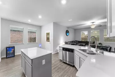 4945 Parrington Drive, Princeton, TX 75407 - Photo 9