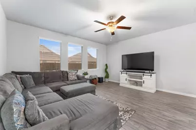 4945 Parrington Drive, Princeton, TX 75407 - Photo 5