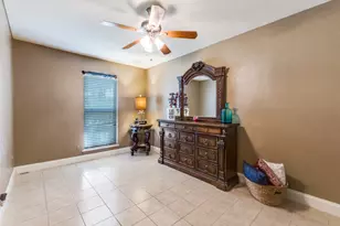 8633 Baumgarten Dr, Dallas, TX 75228 - Photo 21