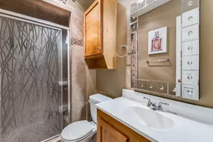 8633 Baumgarten Dr, Dallas, TX 75228 - Photo 19