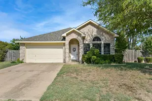 1422 S 3rd St, Midlothian, TX 76065 - Photo 3