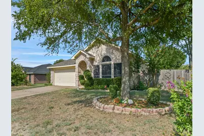 1422 S 3rd Street, Midlothian, TX 76065 - Photo 1