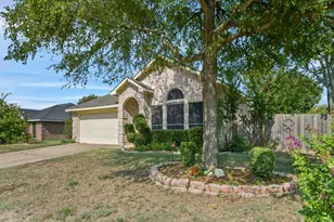 1422 S 3rd St, Midlothian, TX 76065 - Photo 1