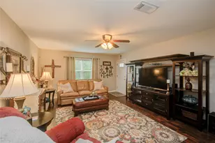 230 2nd St, Brazoria, TX 77422 - Photo 13