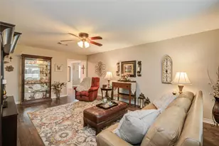 230 2nd St, Brazoria, TX 77422 - Photo 9