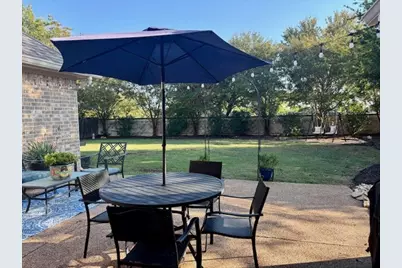 1133 Camden Court Circle, Woodway, TX 76712 - Photo 33