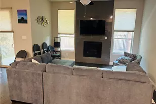 8223 Snapdragon Wy, Dallas, TX 75252 - Photo 17