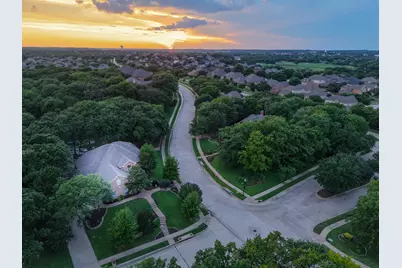704 Berkshire Hill Drive, Keller, TX 76248 - Photo 3