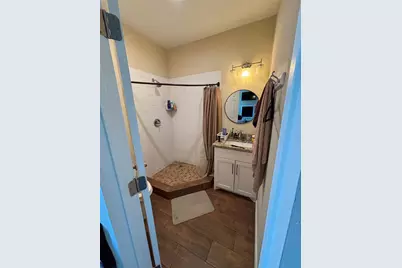 343 N Morris Street, Gainesville, TX 76240 - Photo 11